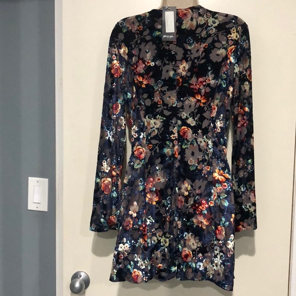 Nasty Gal floral minidress with pockets - Picture 5 of 8